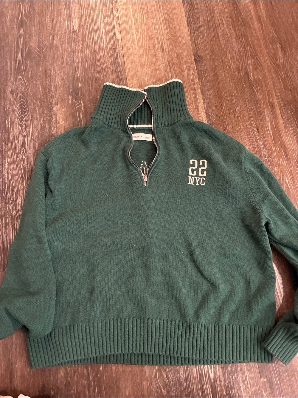 Women’s Hollister Green Half-Zip Sweater with 22 NYC Embroidery